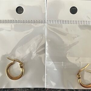 Gold Hoop Earrings 2 pieces of earrings